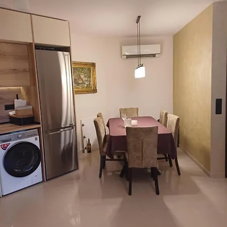 созополи хилс симеонов апартментс